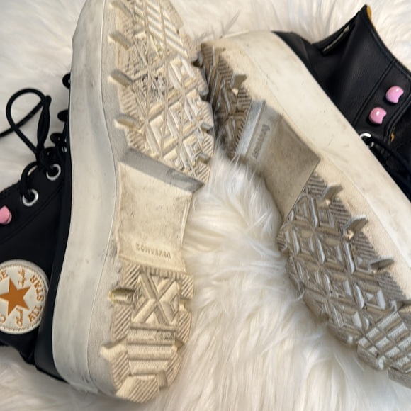 Black High-Top Sneakers with Orange Lining - Picture 4 of 4